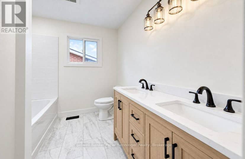 15 George Street — photo 17 of 33