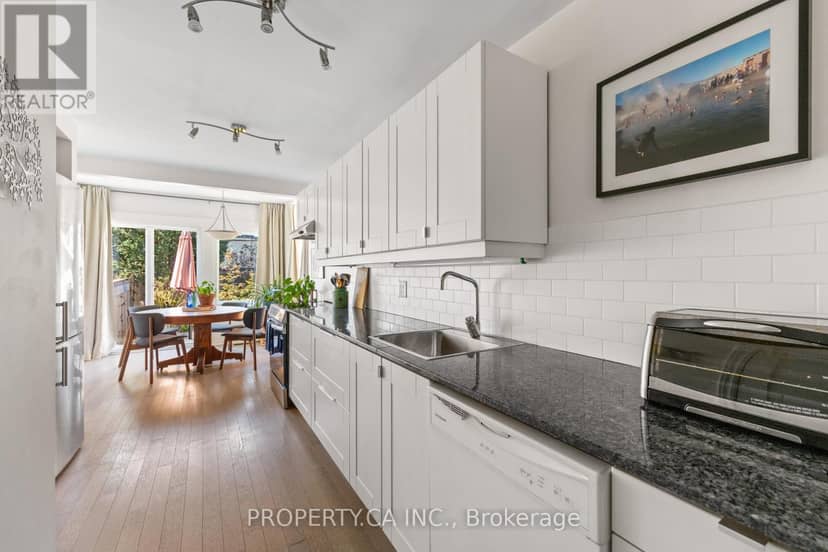 620 Crawford Street, Toronto, photo 6
