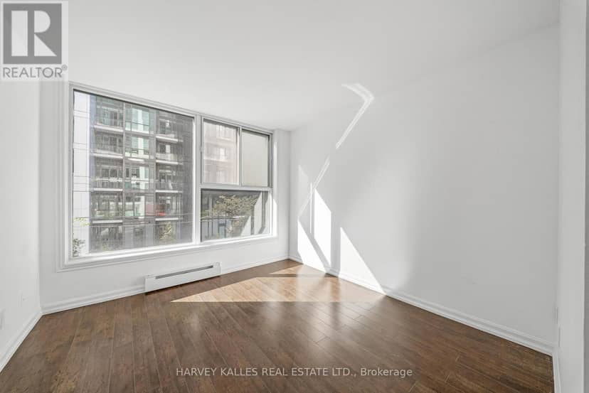 214 - 222 The Esplanade — photo 11 of 24