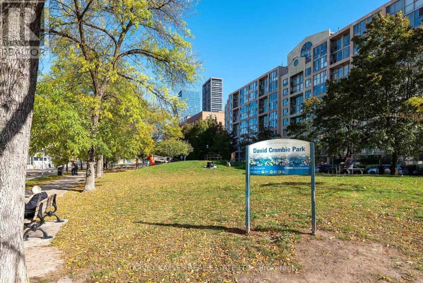 214 - 222 The Esplanade — photo 20 of 24