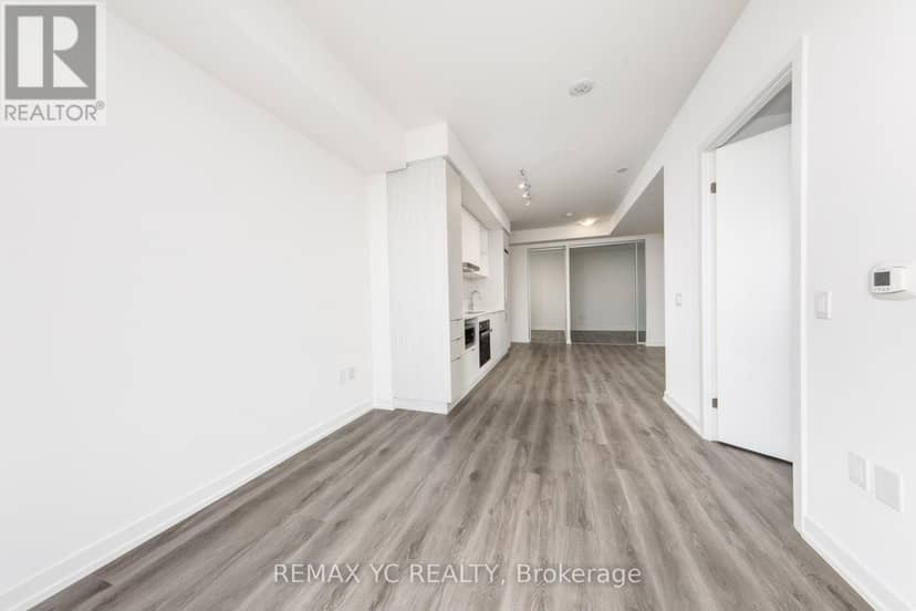 7108 - 138 Downes Street — photo 14 of 40