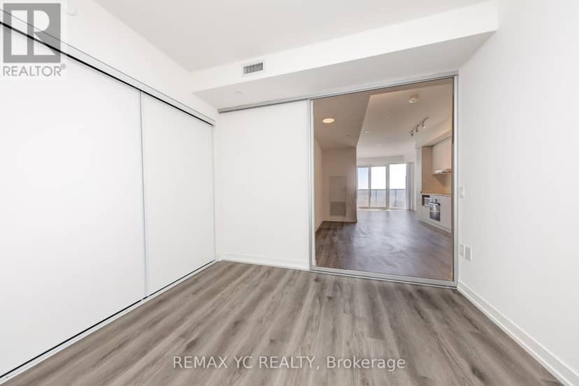 7108 - 138 Downes Street — photo 16 of 40