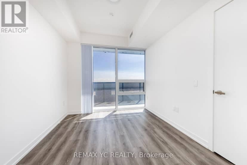 7108 - 138 Downes Street — photo 22 of 40