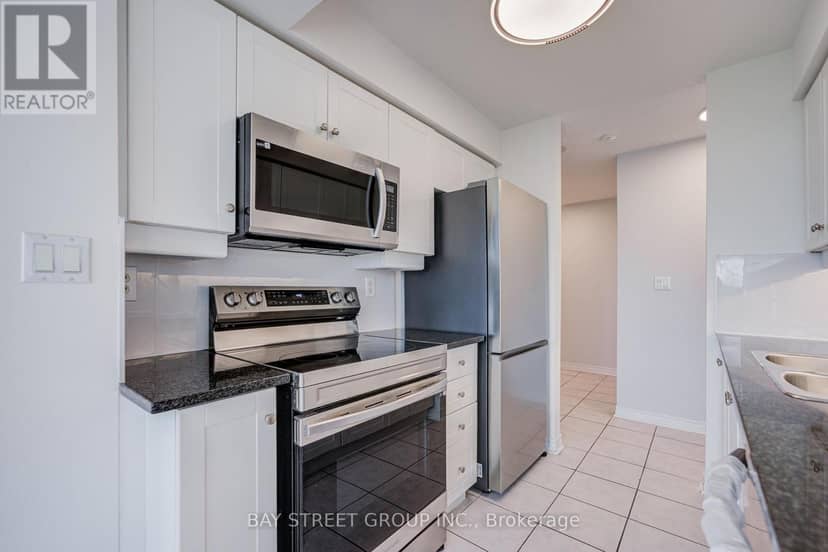 1505 - 8 Rean Drive — photo 13 of 40