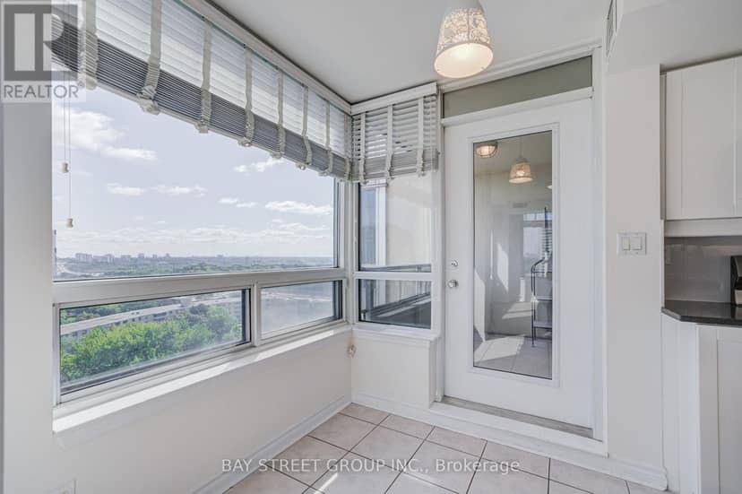 1505 - 8 Rean Drive — photo 15 of 40