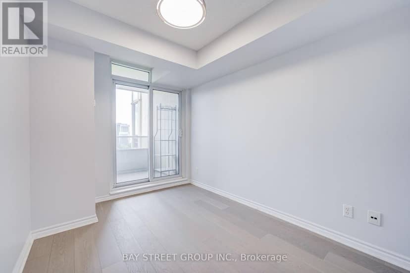1505 - 8 Rean Drive — photo 25 of 40