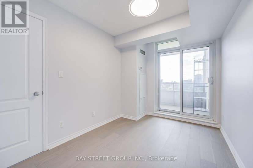 1505 - 8 Rean Drive — photo 26 of 40