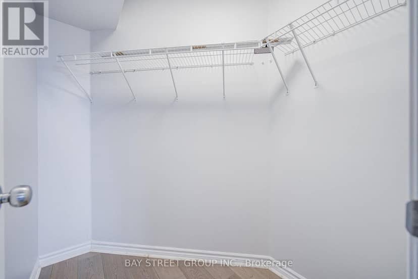 1505 - 8 Rean Drive — photo 29 of 40