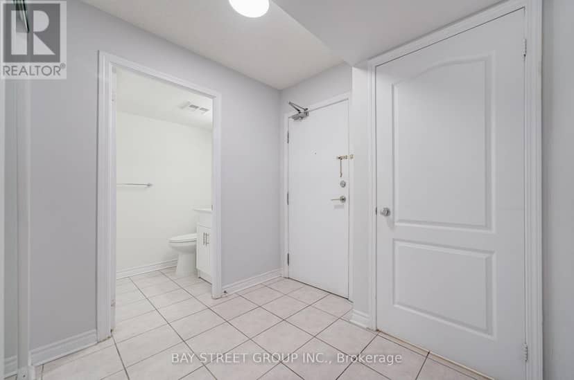 1505 - 8 Rean Drive — photo 9 of 40