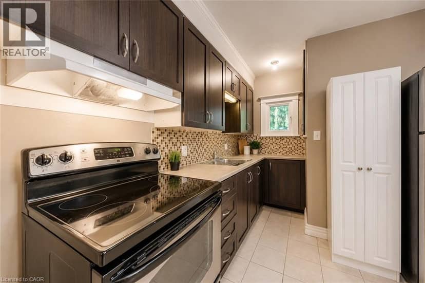 74 ROYAL Avenue — photo 10 of 30