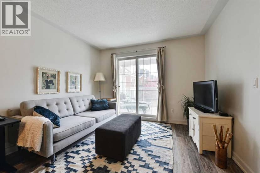 228, 2233 34 Avenue SW, Calgary, photo 2