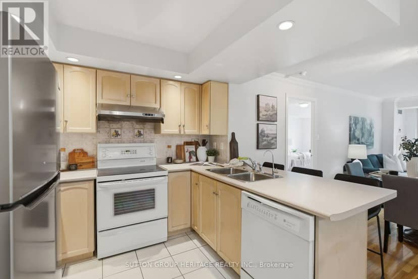 233 - 125 Omni Drive — photo 25 of 40
