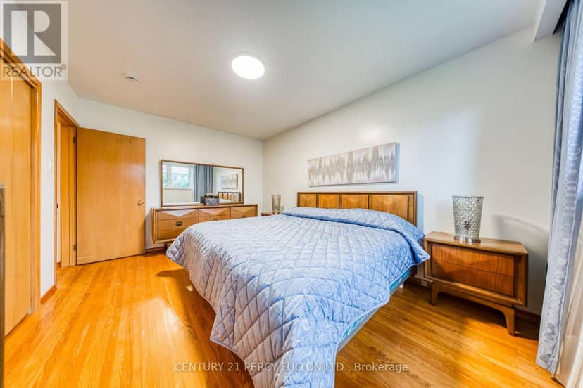 32 Bromton Drive — photo 17 of 35