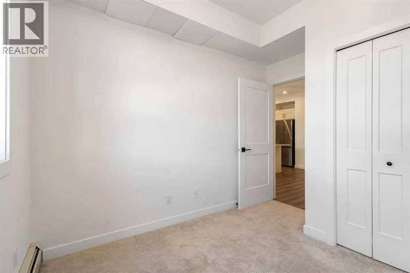 2205, 55 Lucas Way NW — photo 17 of 27