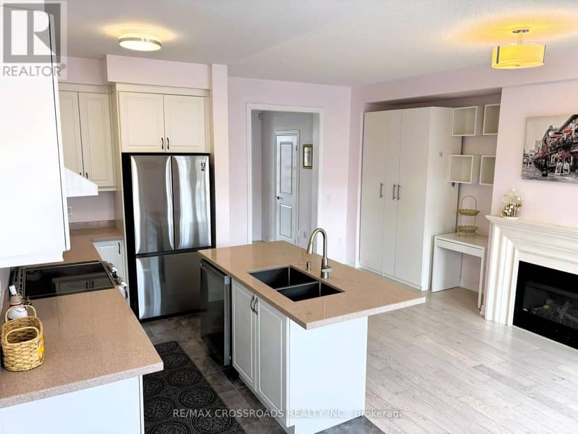 49 Memon Place, Markham, photo 2