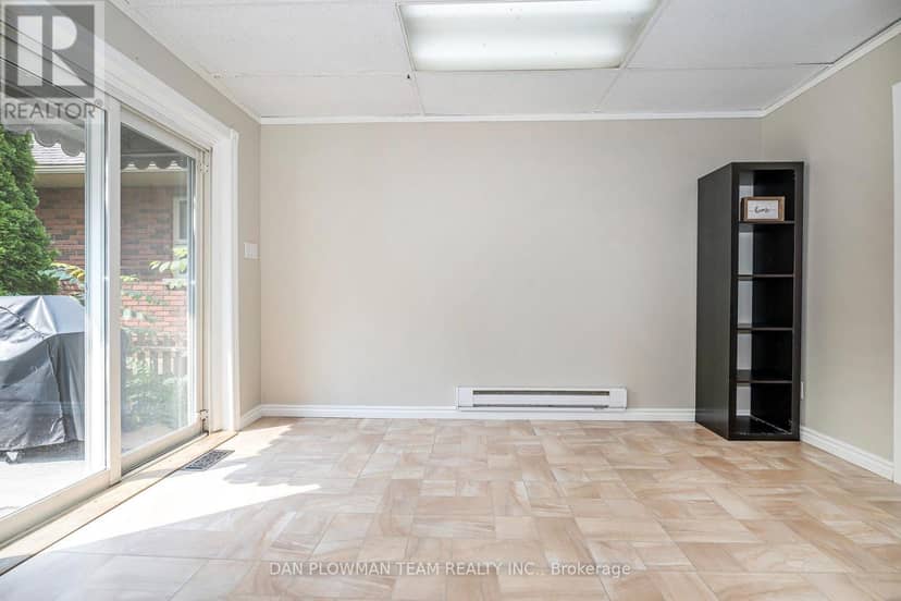 127 River Street — photo 10 of 33