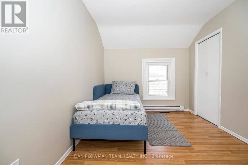 127 River Street — photo 21 of 33