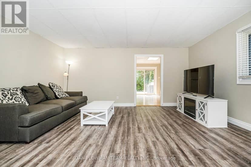127 River Street, Brock, photo 6