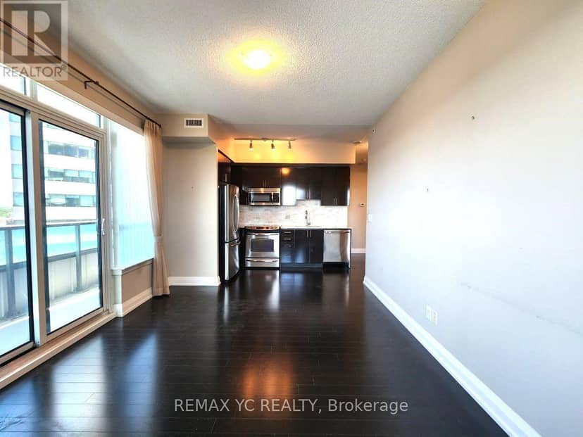 408 - 7171 Yonge Street, Markham, photo 3