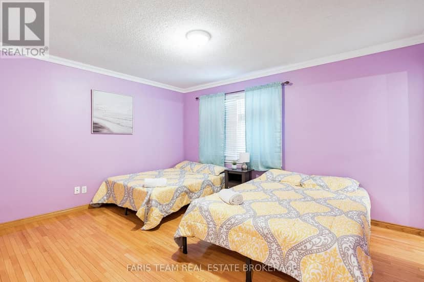 51 Beck Boulevard — photo 16 of 36