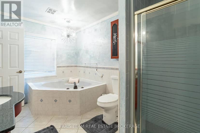 51 Beck Boulevard — photo 20 of 36