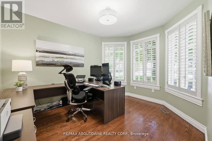 437 Cairncroft Road — photo 21 of 40