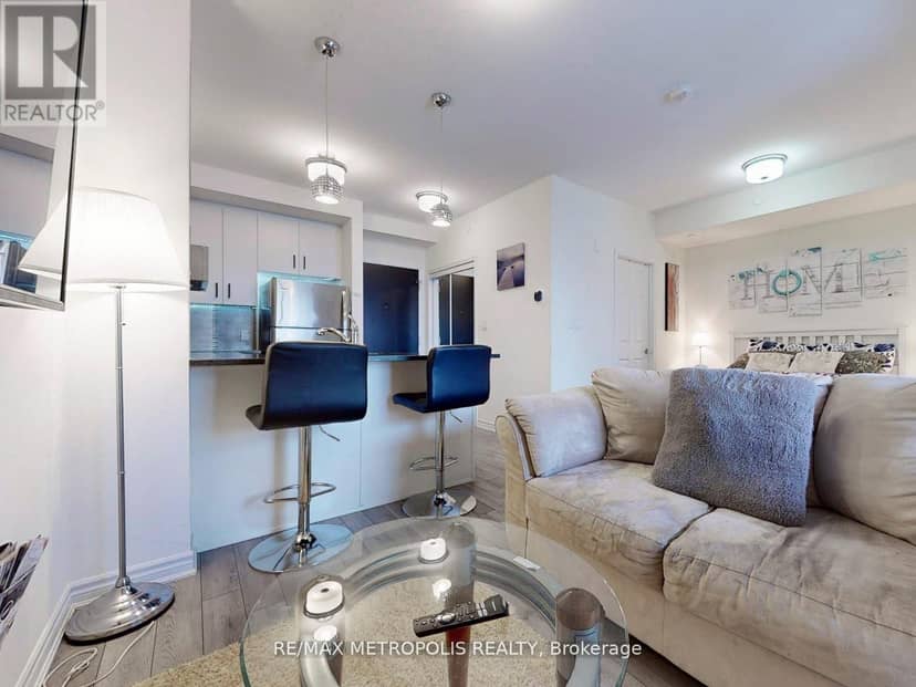 401 - 200 Lagerfeld Drive — photo 16 of 35