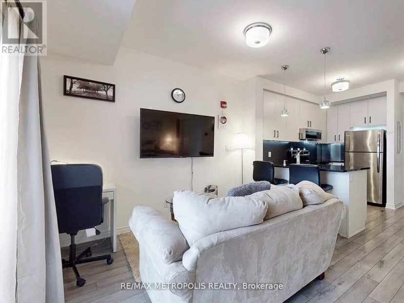 401 - 200 Lagerfeld Drive — photo 17 of 35