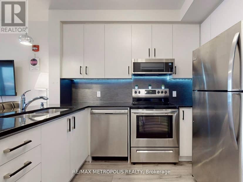 401 - 200 Lagerfeld Drive — photo 26 of 35