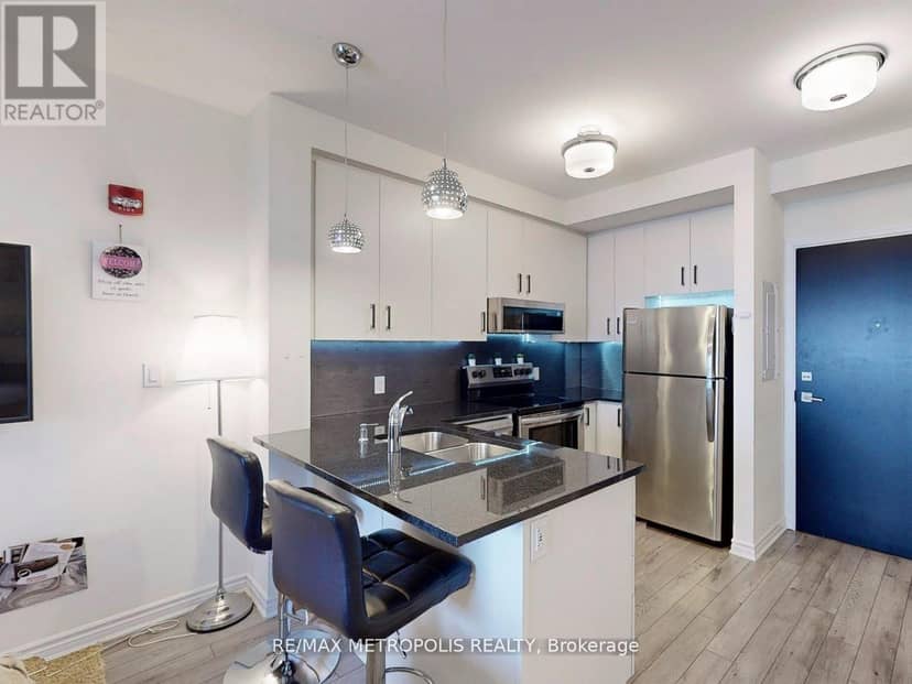 401 - 200 Lagerfeld Drive — photo 27 of 35