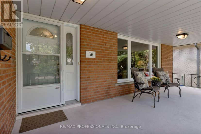 36 Thicket Road, Toronto, photo 3