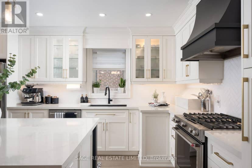 131 Silverhill Drive — photo 13 of 40