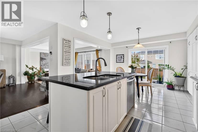 7 PICKETT Place — photo 20 of 40
