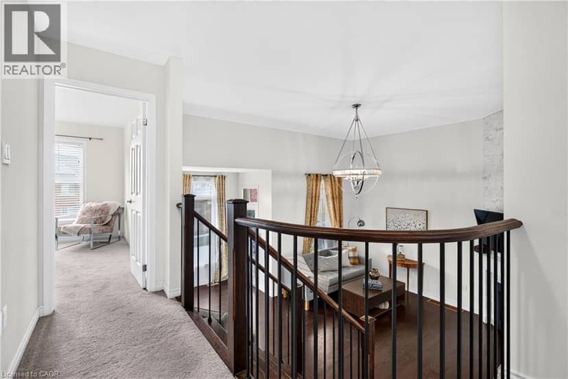 7 PICKETT Place — photo 34 of 40