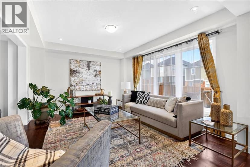 7 PICKETT Place — photo 9 of 40
