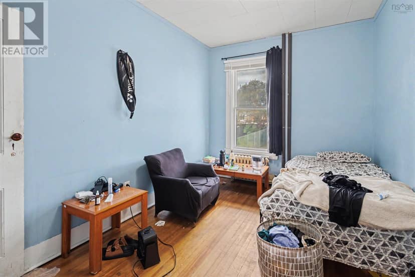 42 Kendall Street — photo 7 of 19