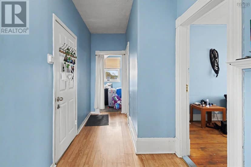 42 Kendall Street — photo 5 of 19