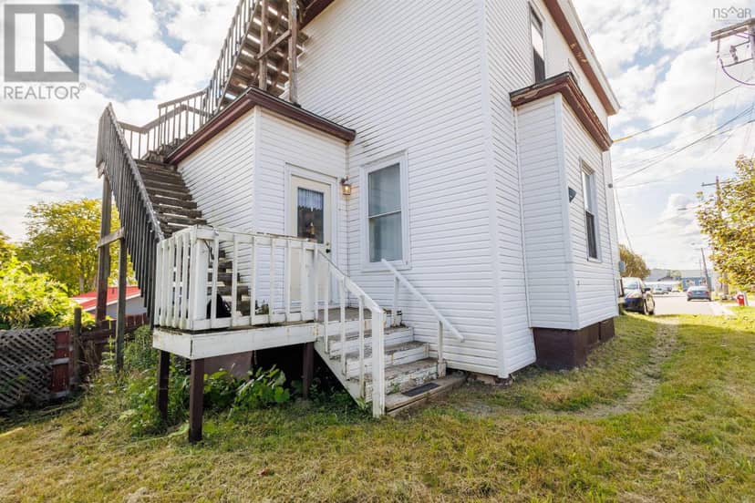 42 Kendall Street — photo 4 of 19