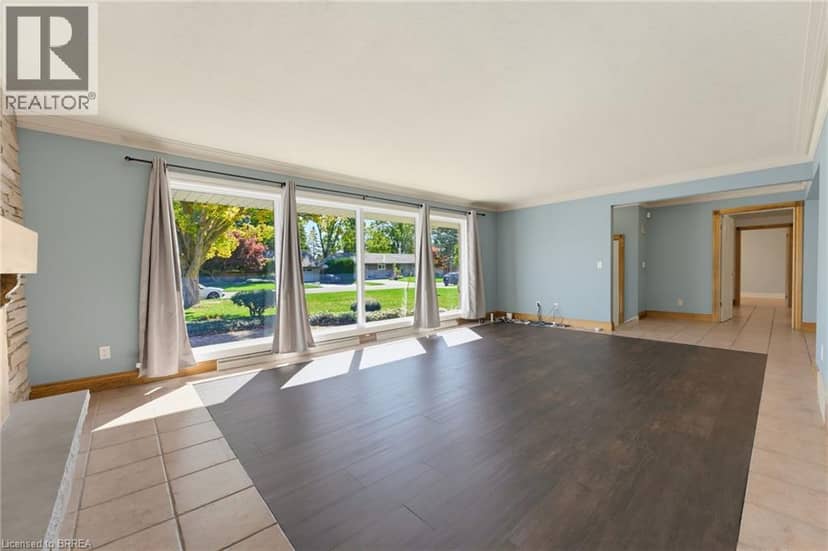 11 BELHOLME Avenue, Brantford, photo 7