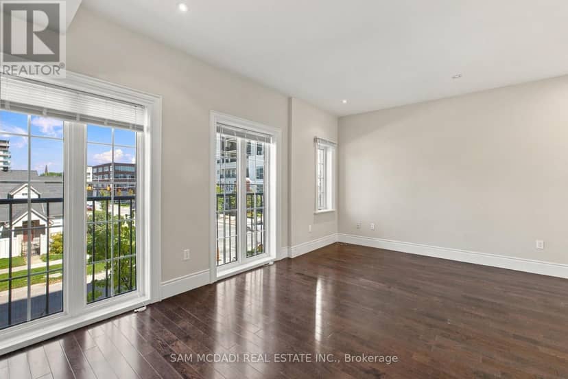 305 - 133 Park Street — photo 10 of 28