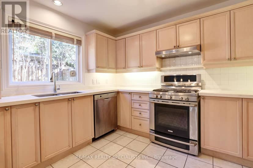 79 Westlawn Drive — photo 20 of 40