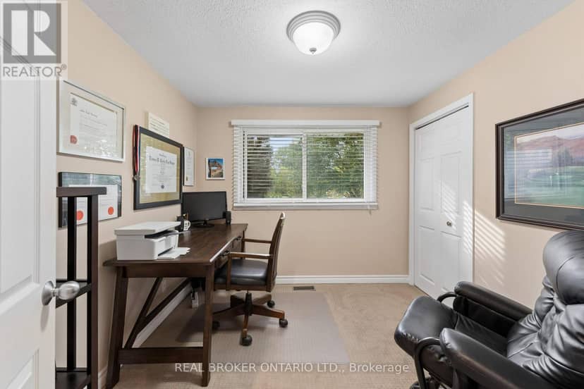 373 Forestlawn Road — photo 17 of 40
