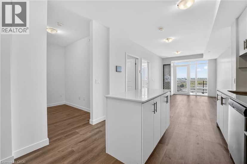461 GREEN Road Unit# 822 — photo 14 of 40