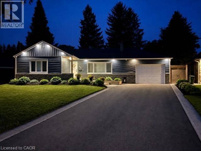 86 CUMMING Court, Ancaster, photo 2