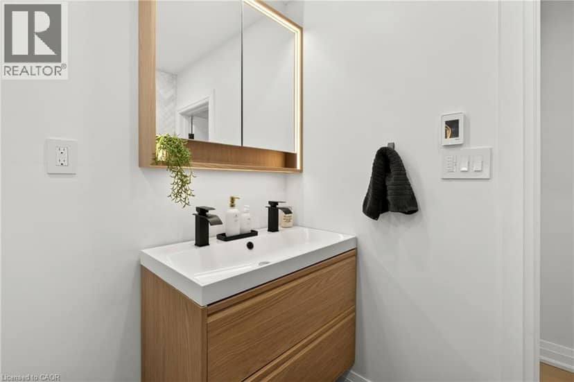 86 CUMMING Court — photo 21 of 40
