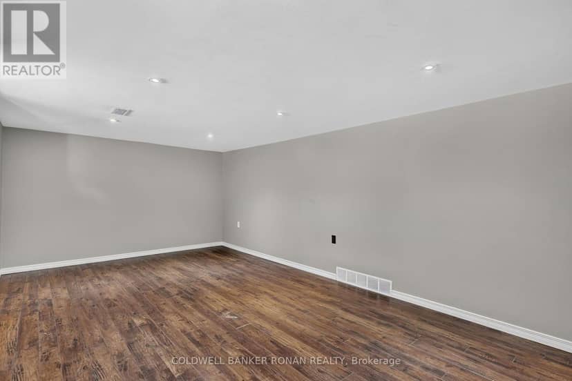 14 & 16 Fletcher Street — photo 34 of 40
