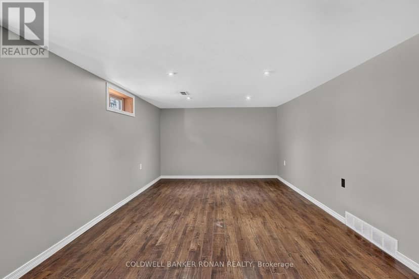 14 & 16 Fletcher Street — photo 33 of 40
