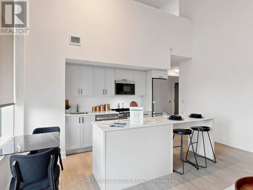 104 - 1063 Douglas McCurdy Comm — photo 18 of 40
