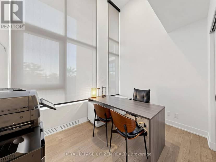 104 - 1063 Douglas McCurdy Comm — photo 23 of 40