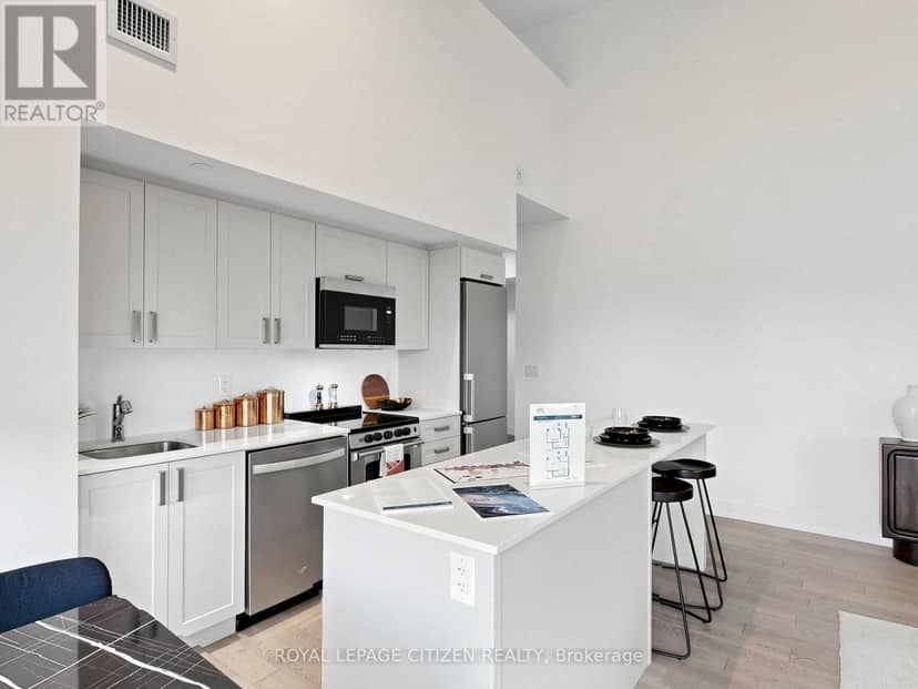 104 - 1063 Douglas McCurdy Comm — photo 19 of 40